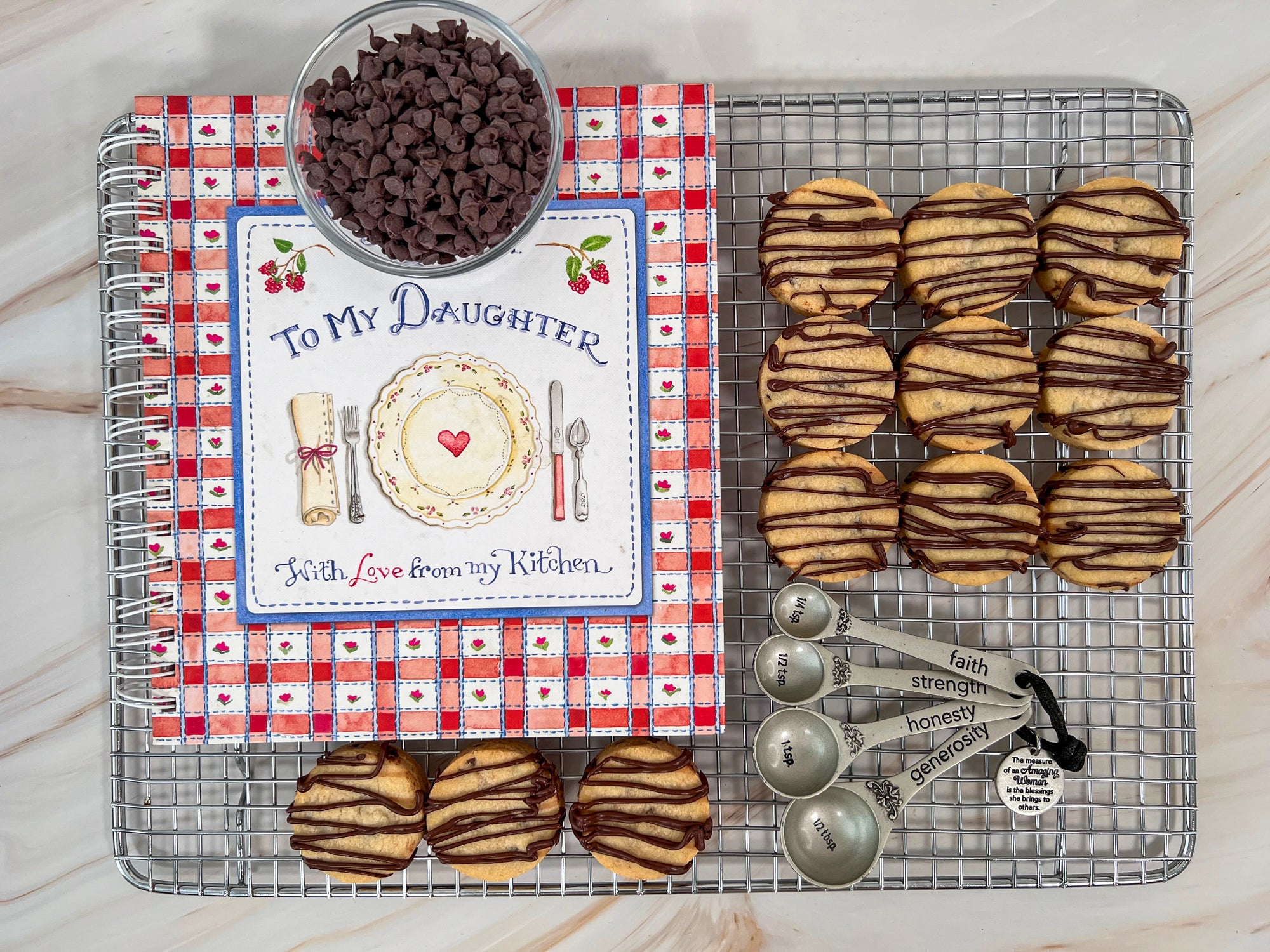 Chocolate Chip Cookies Gift Box - 12 Classic Favorites for Every Occasion